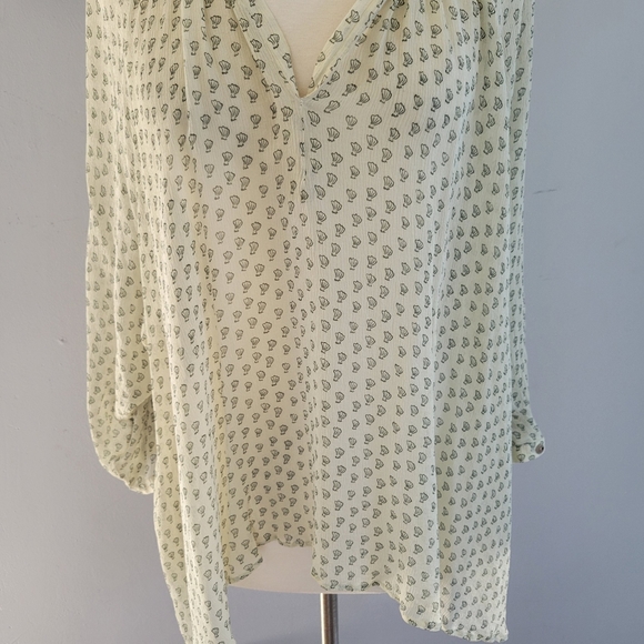 Samuji V Neck Semi Sheer Flowy Allover Print Blouse M - Picture 9 of 14